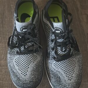 Nike Women Black and White Flyknit Sneakers